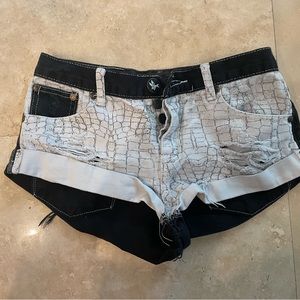 One Teaspoon shorts